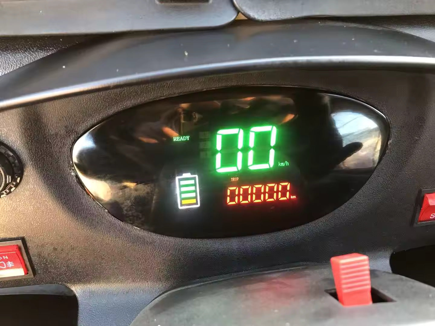 Mașină electrică Bitz-Bitz K4